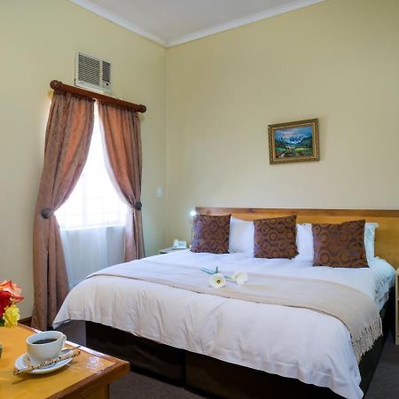 The Elegant Lodge Menlo Park 프레토리아 외부 사진